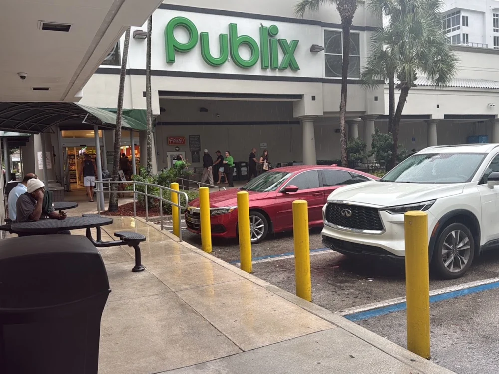 Publix Super Market at Brickell Village